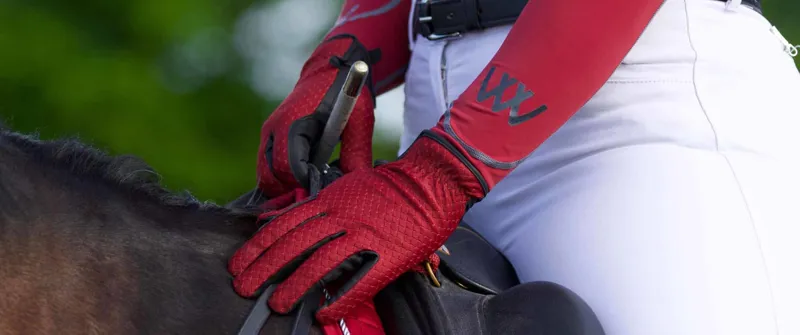 Woof Wear Zennor Glove - Shiraz-1